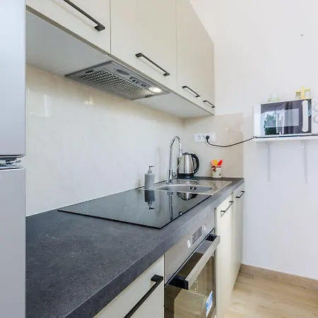 Bezauberndes Nur 240 Meter Zum Mit Meerblick, Grill, Klima * Dramalj