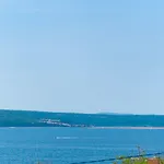 Appartement Bezauberndes Nur 240 Meter Zum Mit Meerblick, Grill, Klima